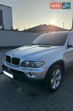 Позашляховик / Кросовер BMW X5 2004 в Рівному