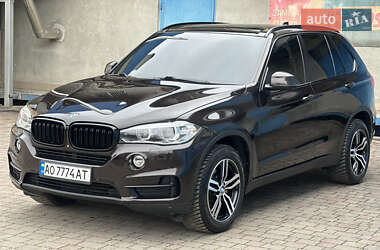 Внедорожник / Кроссовер BMW X5 2014 в Мукачево