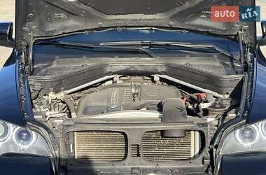 Внедорожник / Кроссовер BMW X5 2011 в 