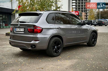 Позашляховик / Кросовер BMW X5 2011 в 