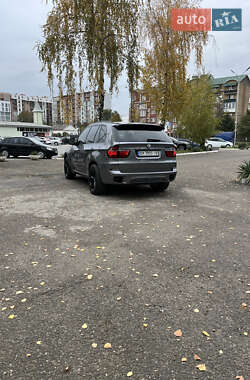 Позашляховик / Кросовер BMW X5 2011 в 