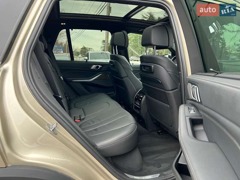 Внедорожник / Кроссовер BMW X5 2019 в Одессе