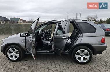 Позашляховик / Кросовер BMW X5 2004 в Вараші