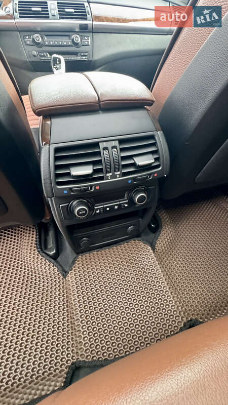 Внедорожник / Кроссовер BMW X5 2012 в Львове