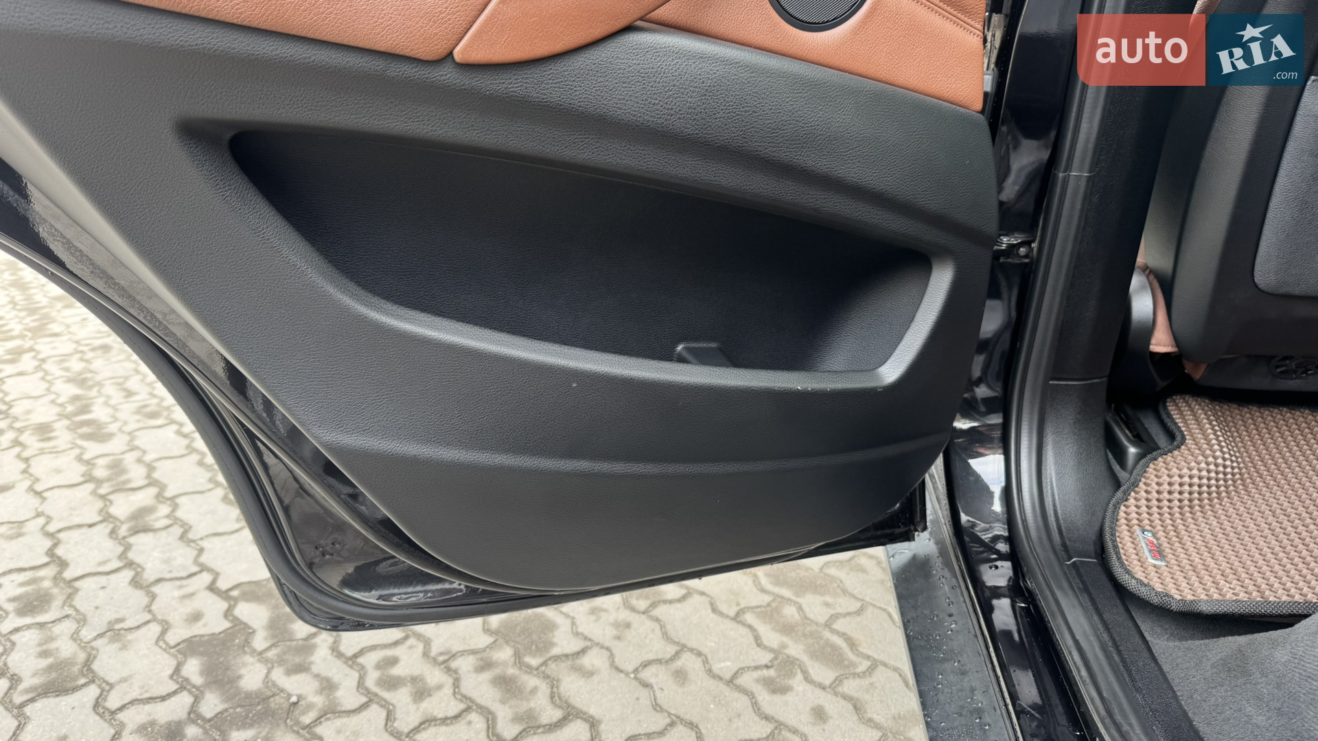 2012 BMW X5 - мініатюра 22