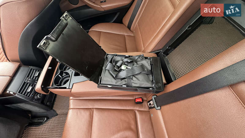 Внедорожник / Кроссовер BMW X5 2012 в Львове