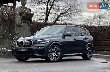 Внедорожник / Кроссовер BMW X5 2019 в 
