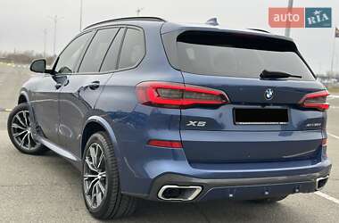 Внедорожник / Кроссовер BMW X5 2021 в Киеве