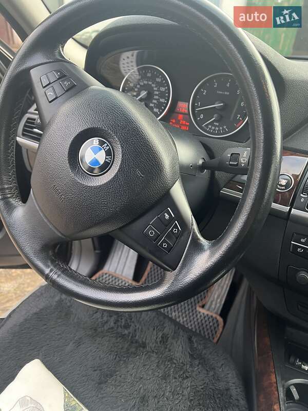 Позашляховик / Кросовер BMW X5 2011 в Тернополі