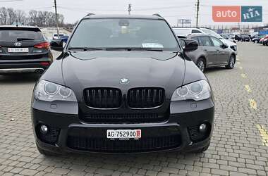 Позашляховик / Кросовер BMW X5 2012 в Чернівцях