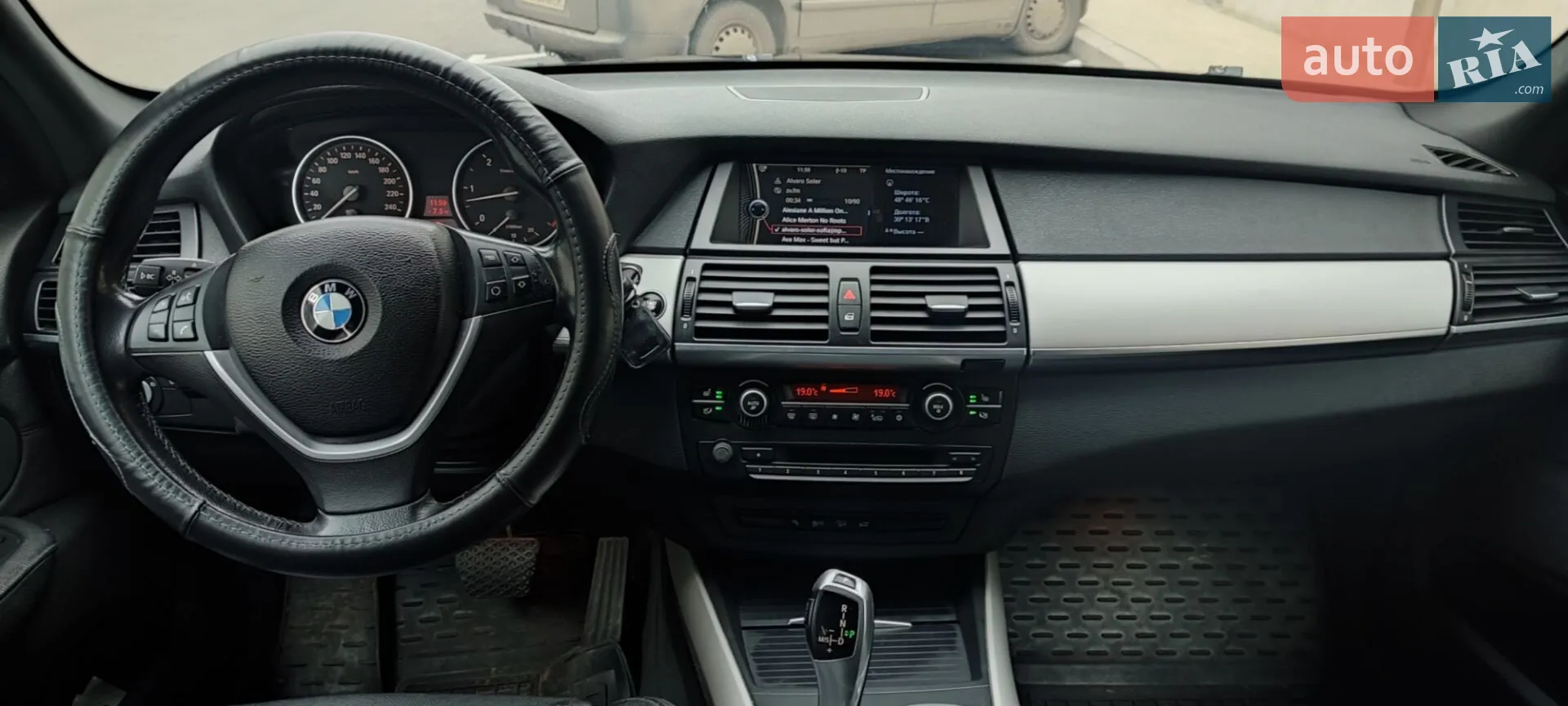 2010 BMW X5 - мініатюра 29