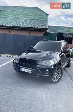 Внедорожник / Кроссовер BMW X5 2009 в Великом Березном