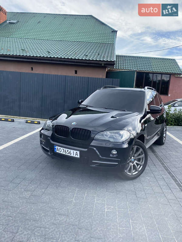 Позашляховик / Кросовер BMW X5 2009 в Великому Березному