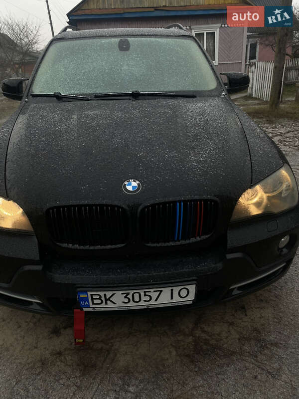 Внедорожник / Кроссовер BMW X5 2007 в Рокитном