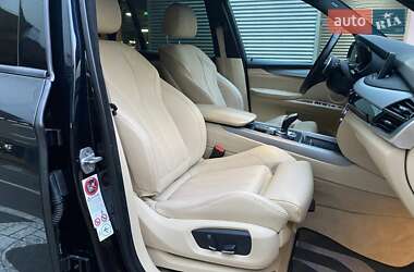 Внедорожник / Кроссовер BMW X5 2014 в Киеве