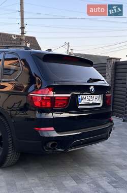 Внедорожник / Кроссовер BMW X5 2011 в 