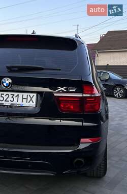 Внедорожник / Кроссовер BMW X5 2011 в 