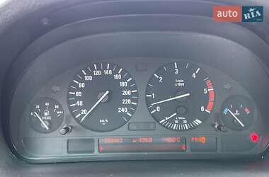Внедорожник / Кроссовер BMW X5 2001 в 
