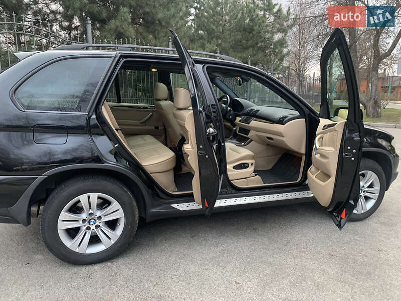 Позашляховик / Кросовер BMW X5 2004 в Києві