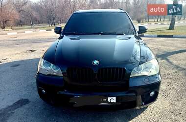 Внедорожник / Кроссовер BMW X5 2010 в Запорожье