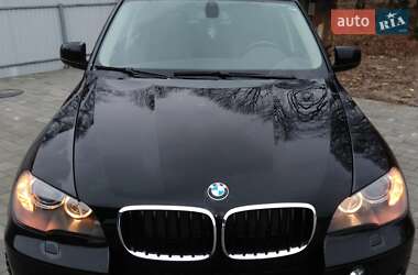 Внедорожник / Кроссовер BMW X5 2011 в Калуше