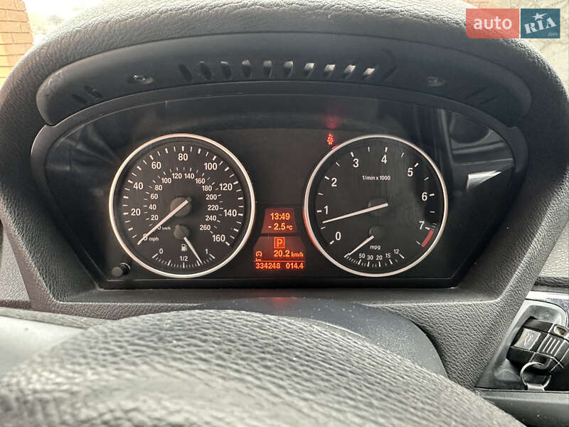 Внедорожник / Кроссовер BMW X5 2010 в Александрие