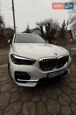 Внедорожник / Кроссовер BMW X5 2022 в Александрие