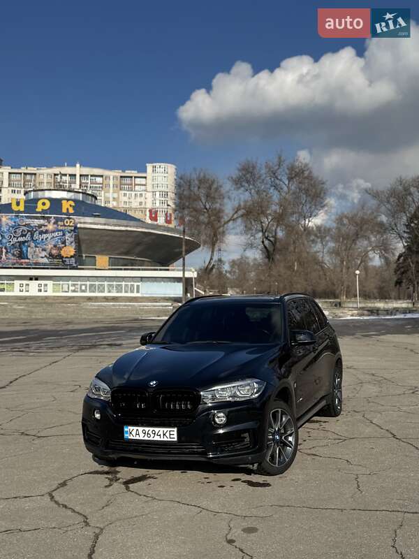 Внедорожник / Кроссовер BMW X5 2017 в 
