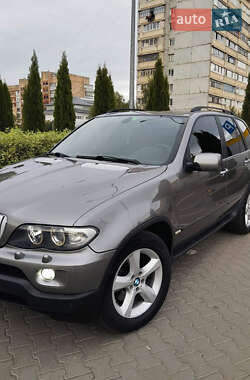 Внедорожник / Кроссовер BMW X5 2004 в Ровно