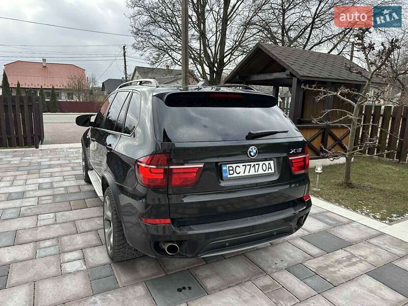 Позашляховик / Кросовер BMW X5 2010 в Львові