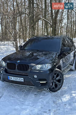 Позашляховик / Кросовер BMW X5 2010 в Дубні