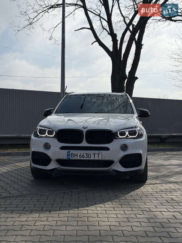 Внедорожник / Кроссовер BMW X5 2015 в Одессе