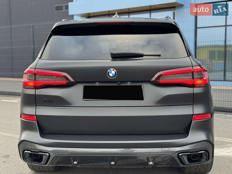 Внедорожник / Кроссовер BMW X5 2022 в Киеве