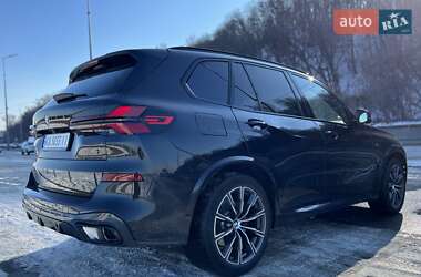 Внедорожник / Кроссовер BMW X5 2023 в Киеве