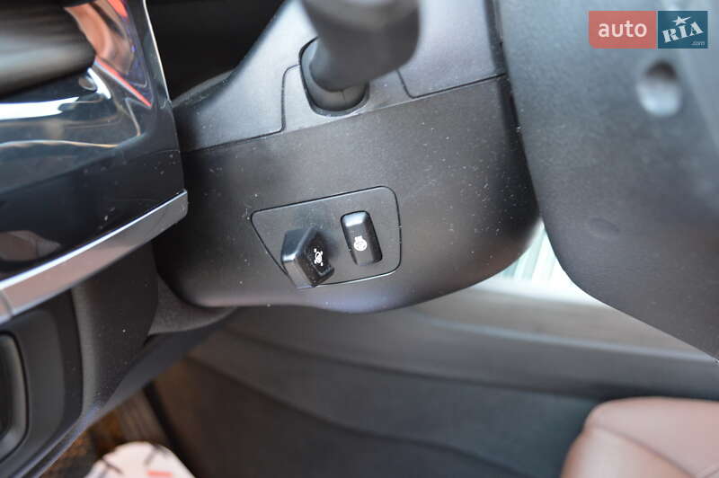 Внедорожник / Кроссовер BMW X5 2016 в Львове фото 16 Внедорожник / Кроссовер BMW X5 2016 в Львове