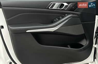 Позашляховик / Кросовер BMW X5 2018 в 