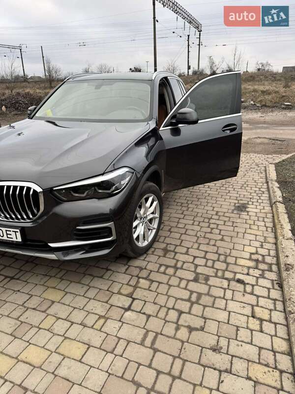 Позашляховик / Кросовер BMW X5 2021 в Знам'янці