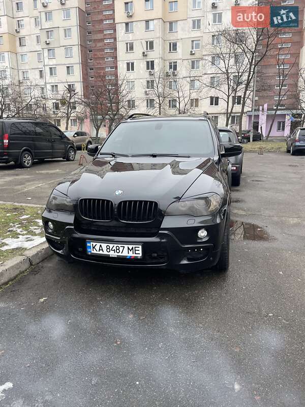 Внедорожник / Кроссовер BMW X5 2008 в Киеве