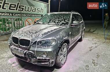 Позашляховик / Кросовер BMW X5 2009 в Чернівцях