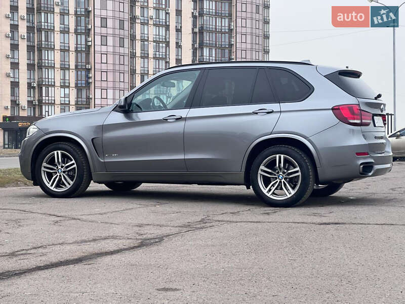 Внедорожник / Кроссовер BMW X5 2016 в Черкассах