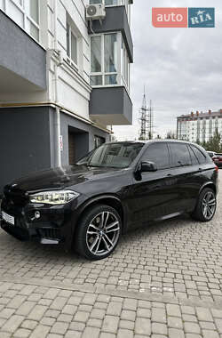 Позашляховик / Кросовер BMW X5 2015 в 