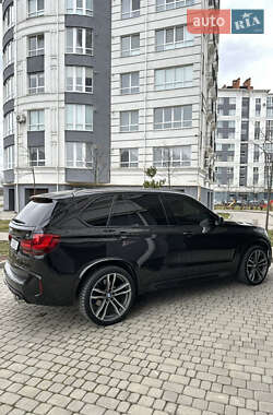 Позашляховик / Кросовер BMW X5 2015 в 