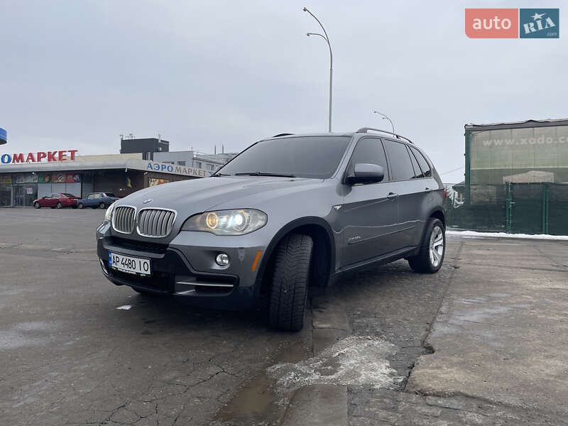 Внедорожник / Кроссовер BMW X5 2010 в 
