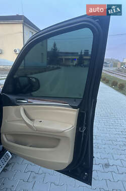 Внедорожник / Кроссовер BMW X5 2012 в 