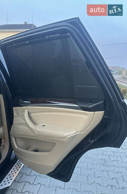Внедорожник / Кроссовер BMW X5 2012 в 