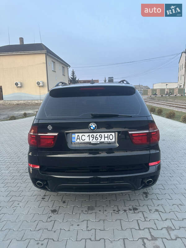 Внедорожник / Кроссовер BMW X5 2012 в Рокитном