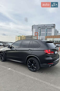 Внедорожник / Кроссовер BMW X5 2016 в 