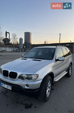 Позашляховик / Кросовер BMW X5 2001 в Рокитному