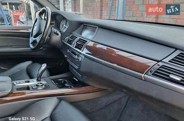 Внедорожник / Кроссовер BMW X5 2012 в 