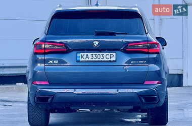 Внедорожник / Кроссовер BMW X5 2022 в Киеве